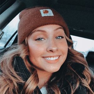 Meet your Posher, Sophia